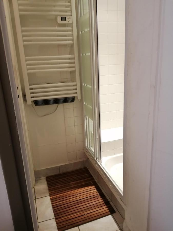 Appartement Type F2 Proche Paris 25 Km Andilly  Eksteriør bilde