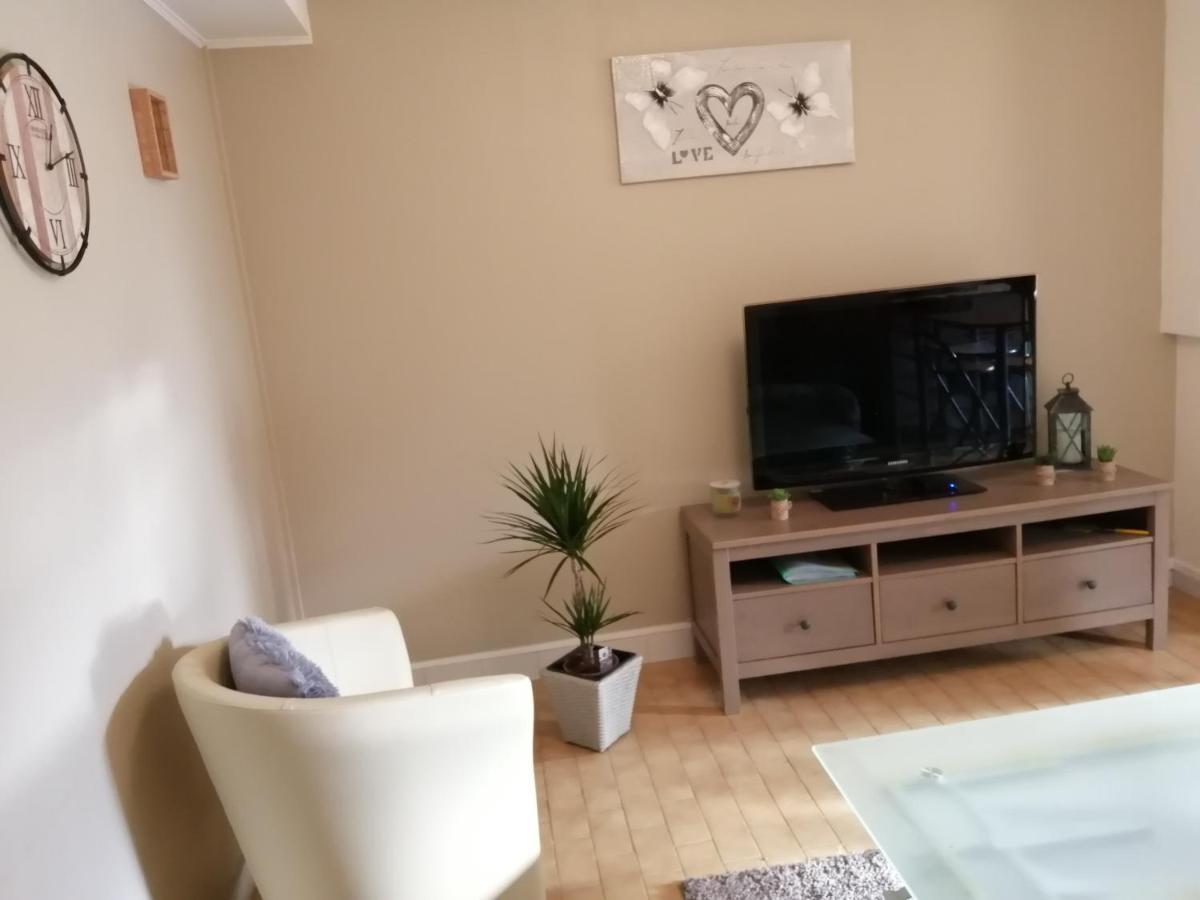 Appartement Type F2 Proche Paris 25 Km Andilly  Eksteriør bilde