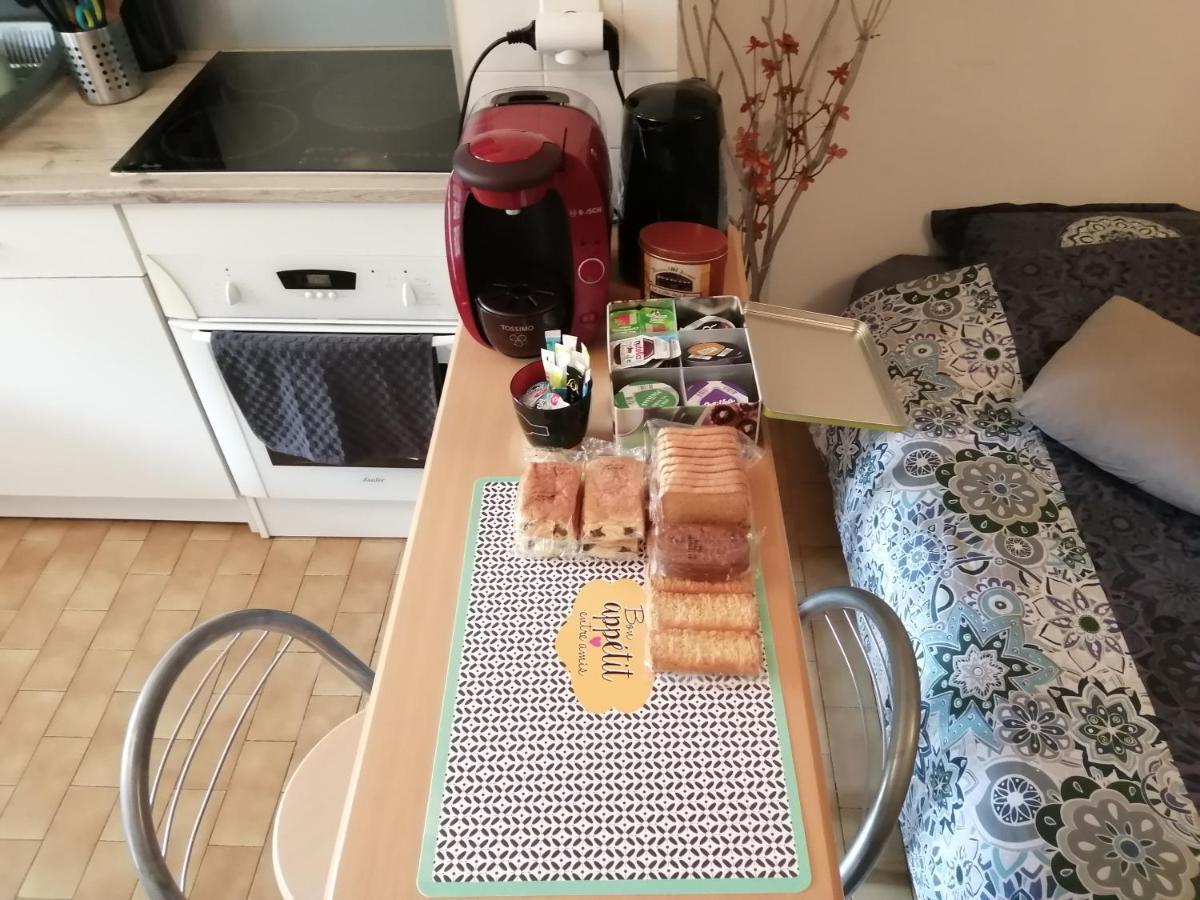 Appartement Type F2 Proche Paris 25 Km Andilly  Eksteriør bilde